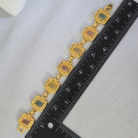 Gold Square Link Bracelet with Frosted Acrylic Glass Stones - Picture 10 of 11